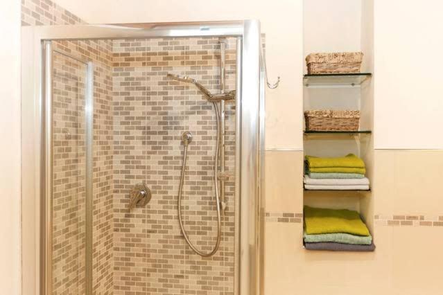 Casa Amorino Apartment ลุคคา ภายนอก รูปภาพ